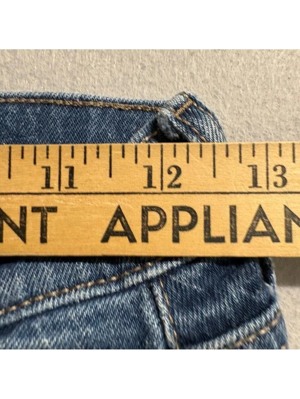 Universal Thread High Rise Flare Jeans Womens 2/26R Blue Stretch Denim